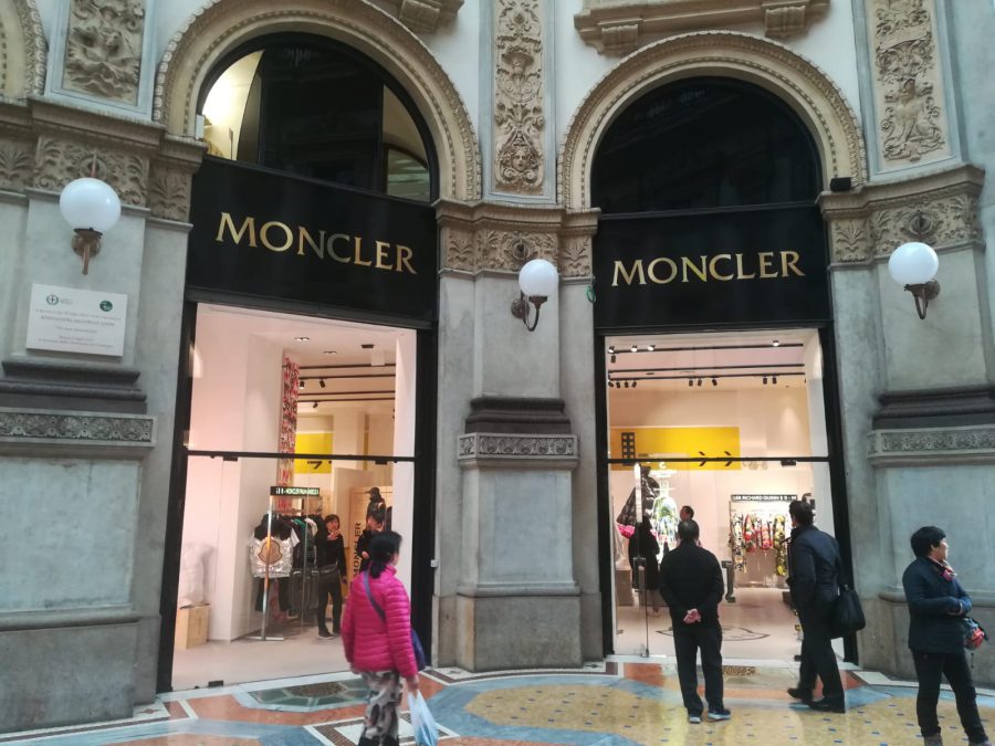 moncler negozi milano