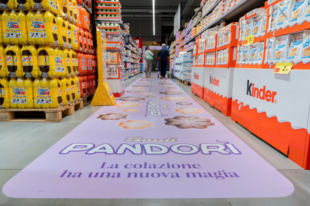 ESPERIENZA INTEGRALE DI RETAIL MEDIA: PANDORI (BAULI GROUP) MASSIMIZZA LA SUA VISIBILITÀ IN NEGOZIO