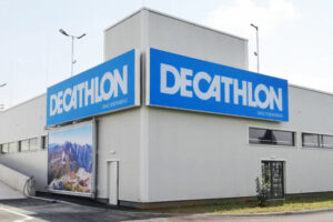 decathlon-graz-seiersberg-schild-681×511