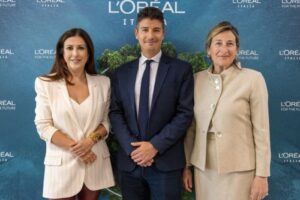loreal-accelera-verso-net-zero-e-prosegue-limpegno-per-una-bellezza-responsabile-e-inclusiva